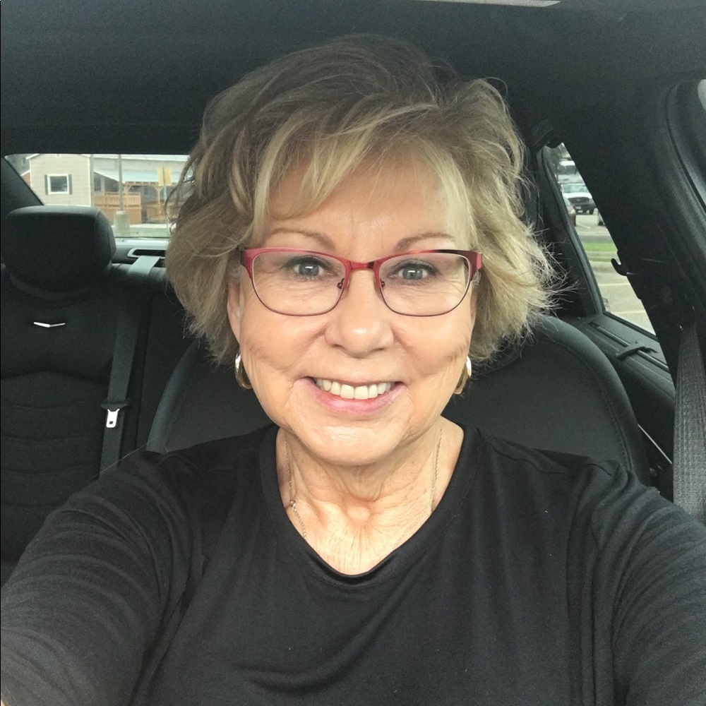 Meet your Posher, Yvonne